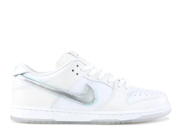 Nike Diamond Supply Co. x Dunk Low Pro SB 'White Diamond'