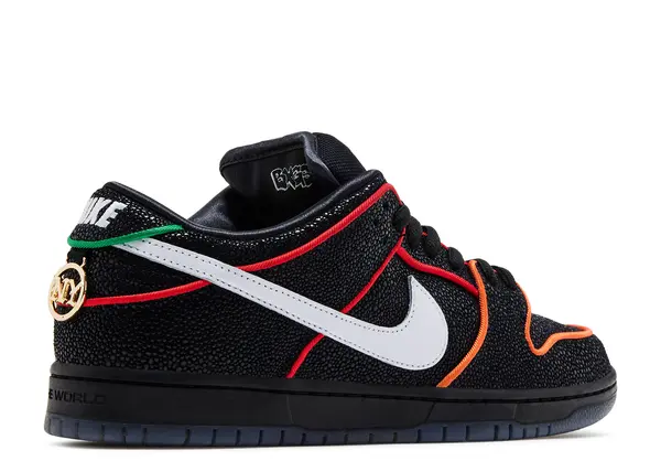 Second image of Nike Bronx Girls Skate x Dunk Low SB 'Mel & Kava'